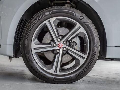 Used 2018 Jaguar F-PACE R-Sport AWD/4WD image 13