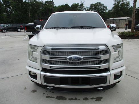 Used 2016 Ford F150 Platinum w/ Equipment Group 701A Luxury AWD/4WD image 5