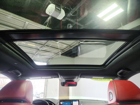 Used 2022 Acura MDX A-Spec image 16