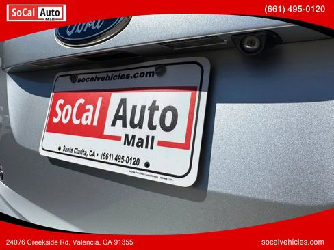 Used 2015 Ford C-MAX Energi SEL w/ Equipment Group 302A image 24