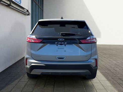 Certified 2024 Ford Edge SEL w/ Convenience Package AWD/4WD image 4