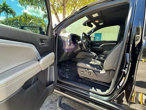 Used 2023 Chevrolet Colorado ZR2 image 15