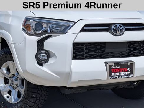 Used 2023 Toyota 4Runner SR5 Premium w/ Moonroof Package AWD/4WD image 3