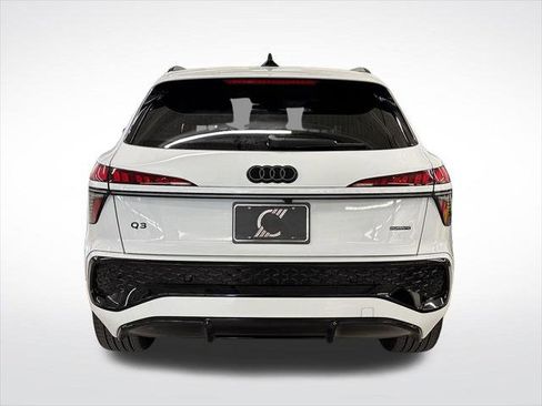 New 2026 Audi Q3 quattro 2.0T AWD/4WD image 4