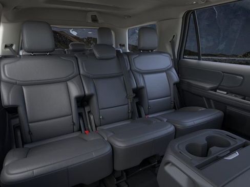New 2026 Ford Expedition Active AWD/4WD image 11