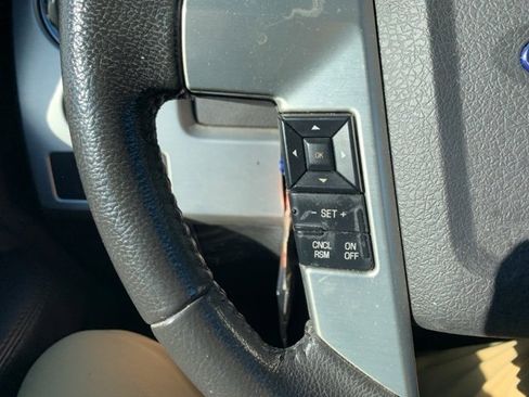 Used 2013 Ford F150 Platinum image 13