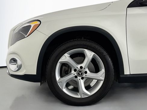 Used 2018 Mercedes-Benz GLA 250 image 10