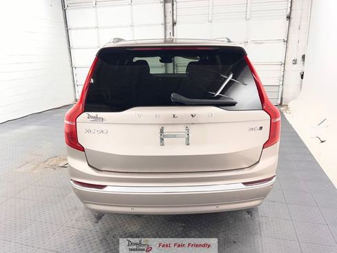 Used 2024 Volvo XC90 B6 Plus w/ Protection Package Premier AWD/4WD image 6