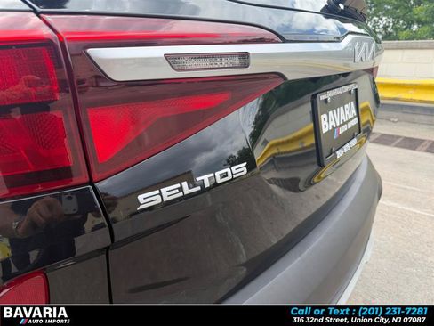 Used 2023 Kia Seltos LX AWD/4WD image 21