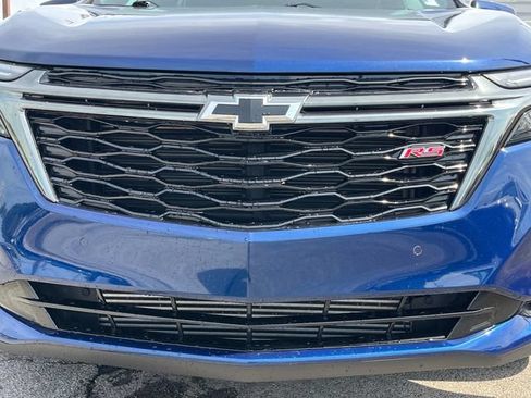 Used 2023 Chevrolet Equinox RS w/ LPO, Floor Liner Package FWD image 12