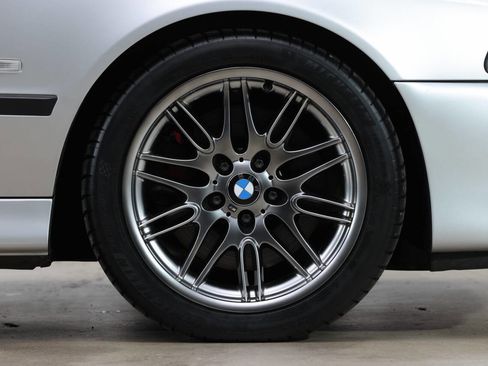 Used 2003 BMW M5 image 48