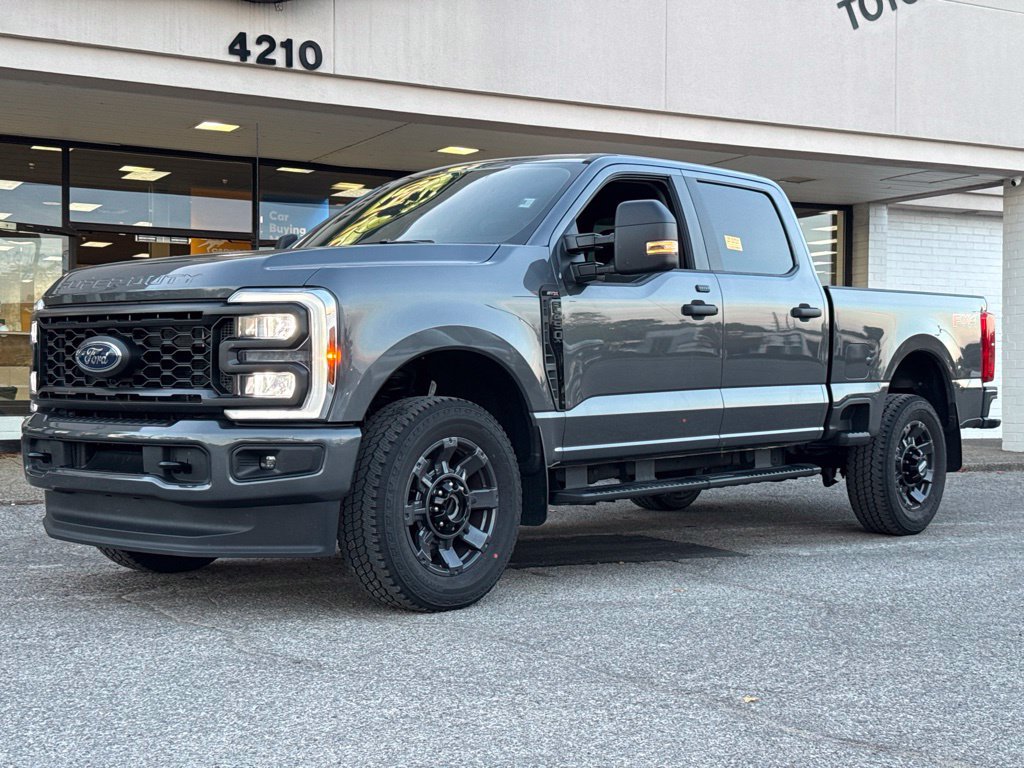 Used 2026 Ford F250 XL w/ STX Appearance Package AWD/4WD image 3