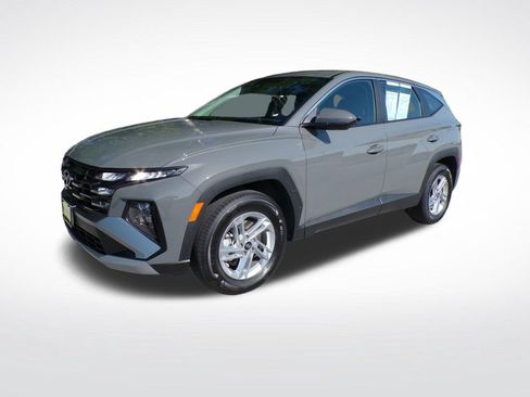 Certified 2026 Hyundai Tucson SE AWD/4WD image 2