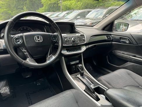 Used 2013 Honda Accord Sport image 11