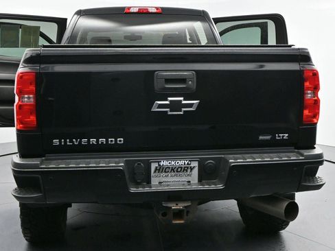 Used 2019 Chevrolet Silverado 2500 LTZ w/ Duramax Plus Package AWD/4WD image 43