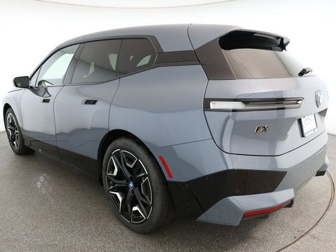 Used 2023 BMW iX M60 w/ Executive Package image 6