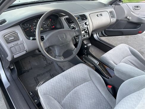 Used 2002 Honda Accord VP image 15