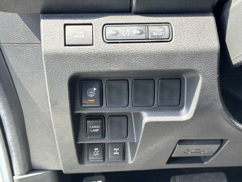 Used 2026 Nissan Frontier PRO-4X AWD/4WD image 30
