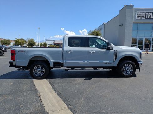 Certified 2025 Ford F250 Lariat AWD/4WD image 3