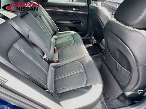 Used 2025 Kia K5 GT-Line w/ GT-Line Premium Package FWD image 34