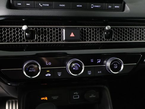 Used 2024 Honda Civic Sport image 39