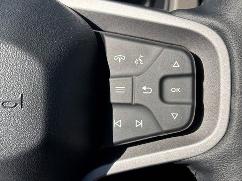 New 2025 Ford Bronco Outer Banks w/ Sasquatch Package image 13