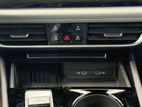 New 2026 Volkswagen Atlas Peak Edition image 23