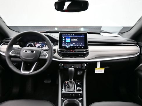 New 2026 Jeep Compass Limited image 15