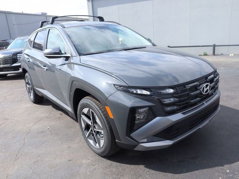 New 2026 Hyundai Tucson SEL AWD/4WD image 1