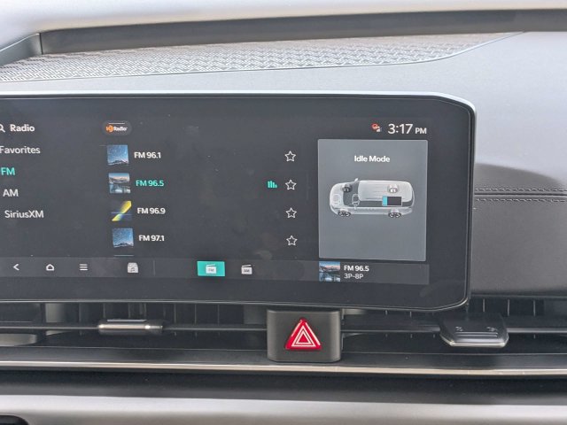 Certified 2026 Kia Carnival Hybrid FWD image 18