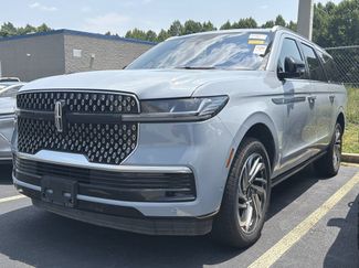 Used 2025 Lincoln Navigator L Reserve AWD/4WD video 1