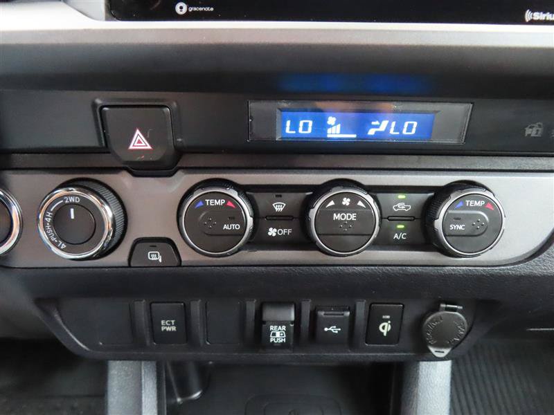 Used 2021 Toyota Tacoma TRD Sport AWD/4WD image 22