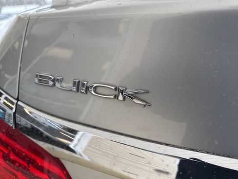 Used 2014 Buick LaCrosse Base image 30