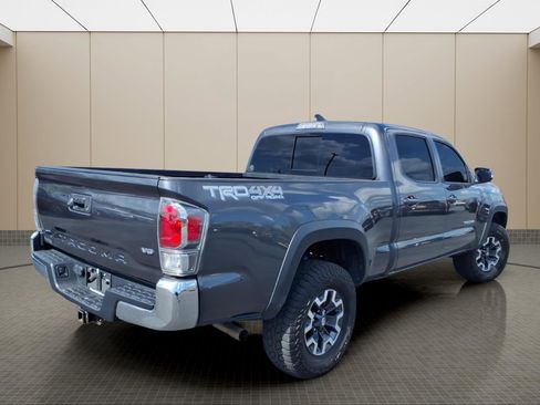 Used 2022 Toyota Tacoma TRD Off-Road AWD/4WD image 6