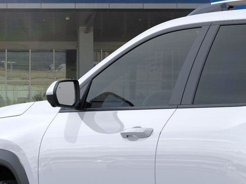 New 2026 Chevrolet Equinox LT w/ Safety and Technology Package FWD image 12