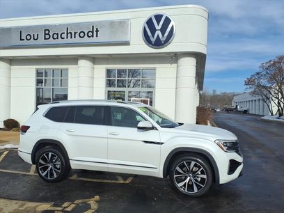 New 2026 Volkswagen Atlas SEL Premium R-Line