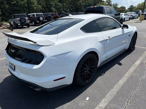 Used 2021 Ford Mustang GT Premium w/ GT Performance Package RWD image 4