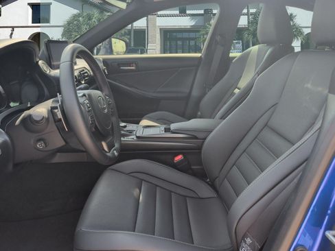 Used 2025 Lexus IS 350 F Sport w/ Navigation Package RWD image 11