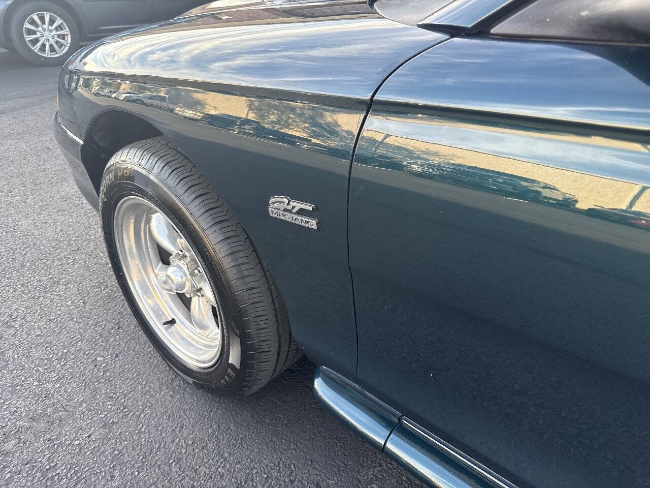 Used 1994 Ford Mustang GT RWD image 25