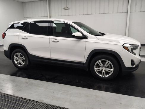Used 2018 GMC Terrain SLE FWD image 11