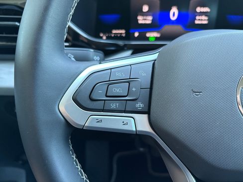 Certified 2023 Volkswagen Taos S FWD image 15