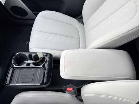 New 2026 Hyundai Ioniq 5 Limited image 23