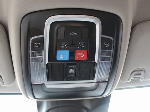 Used 2024 RAM 2500 Laramie w/ Safety Group image 28