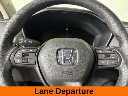 Used 2026 Honda CR-V EX image 13