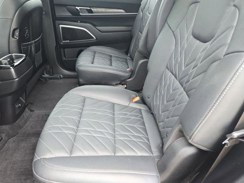 Used 2025 Kia Telluride EX X-Line AWD/4WD image 18