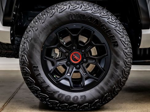 Used 2026 Toyota Tacoma TRD Pro image 40