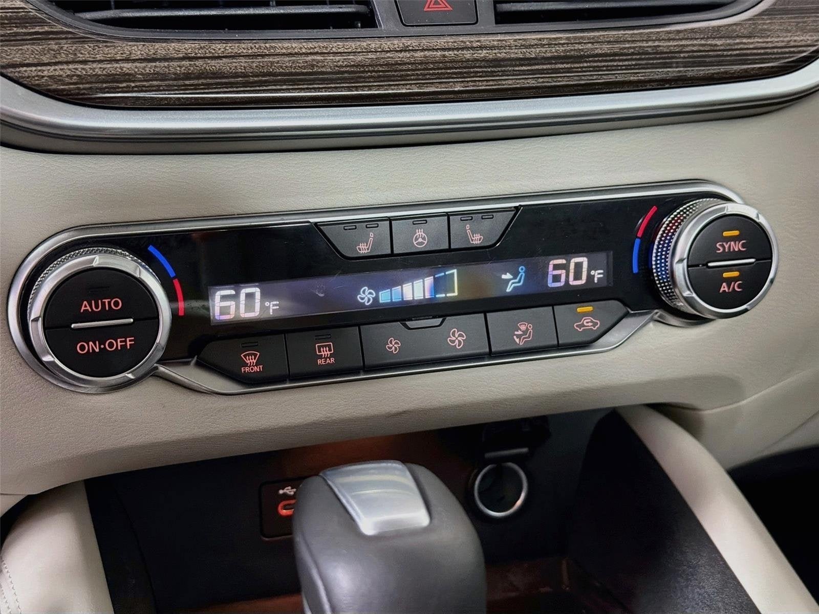 Certified 2019 Nissan Altima 2.5 Platinum FWD image 19