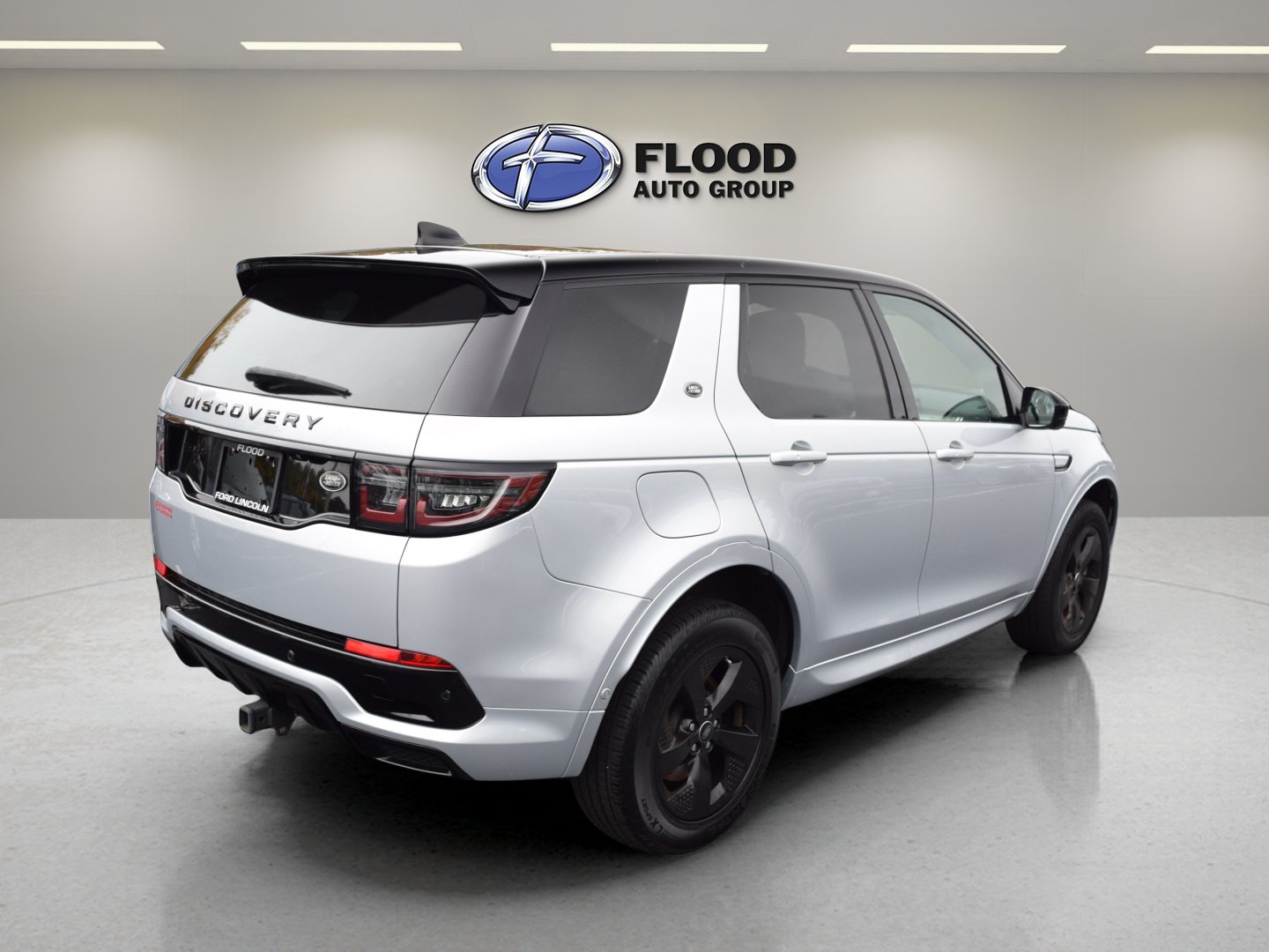 Used 2022 Land Rover Discovery Sport S R-Dynamic AWD/4WD image 4