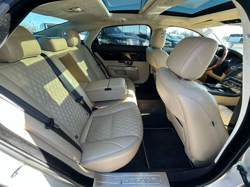 Used 2016 Jaguar XJ L Portfolio image 13