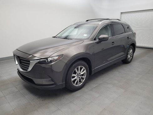 Used 2019 MAZDA CX-9 Touring w/ Touring Premium Package image 2